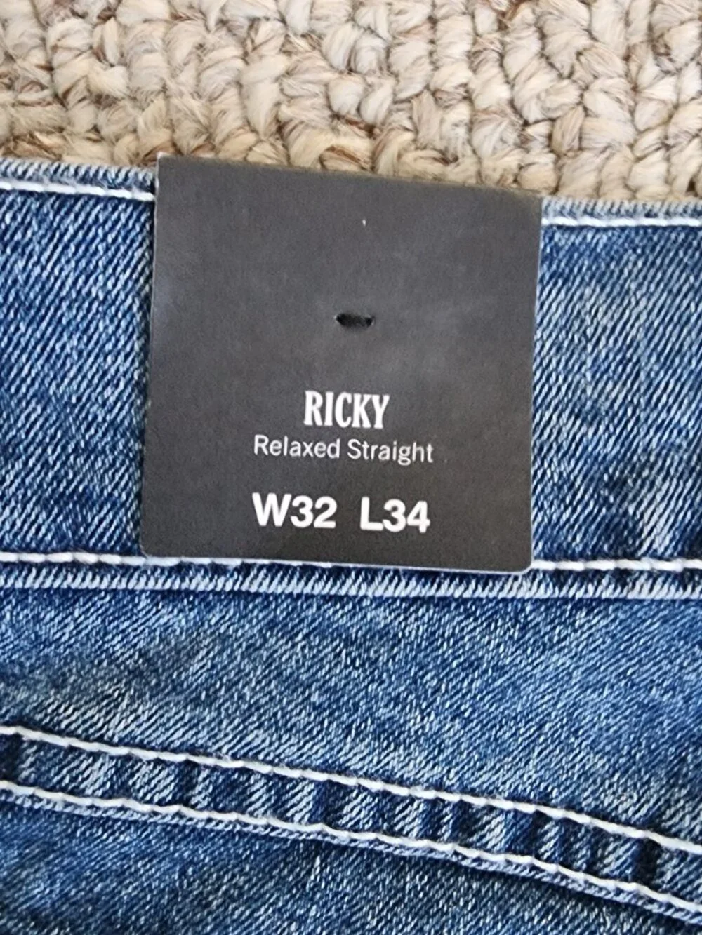 NWT True Religion Men's Ricky Straight Jeans Size W32 L34